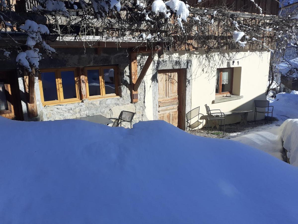 La Grange De Pimberty - Beautiful Apartments 27 Miles From Geneva Vailly Exterior photo