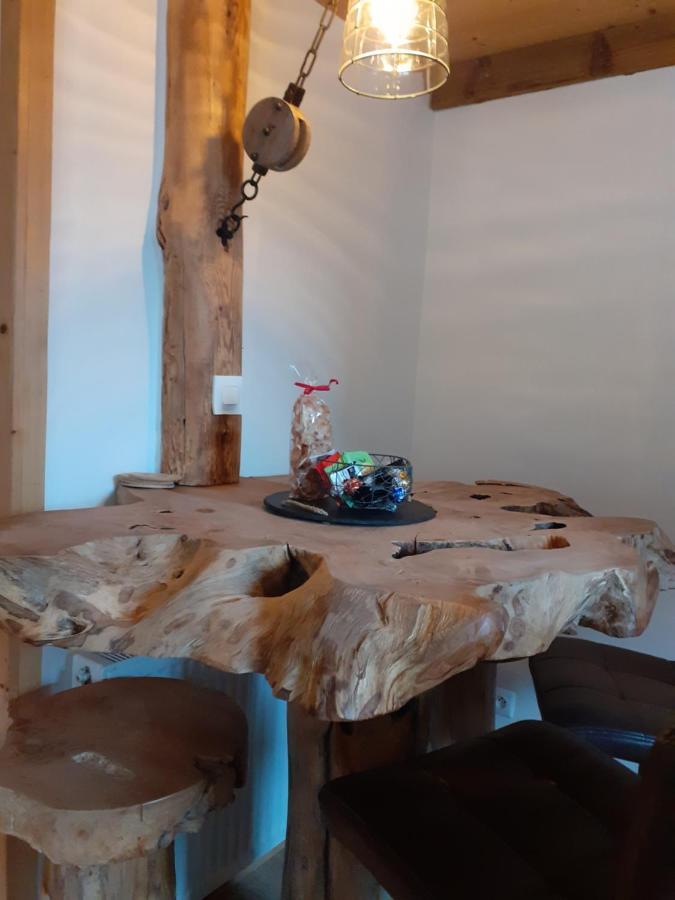 La Grange De Pimberty - Beautiful Apartments 27 Miles From Geneva Vailly Exterior photo