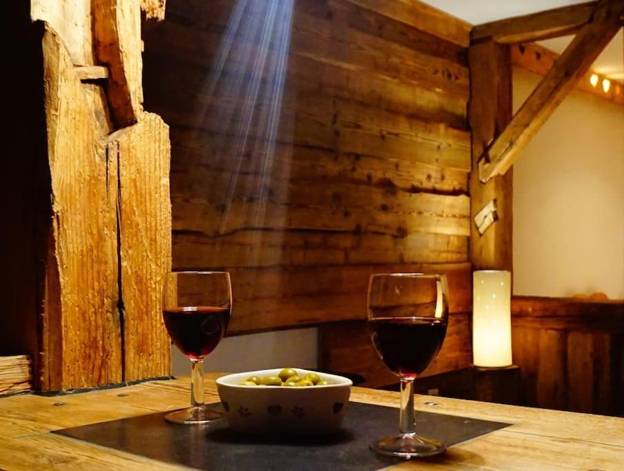 La Grange De Pimberty - Beautiful Apartments 27 Miles From Geneva Vailly Exterior photo